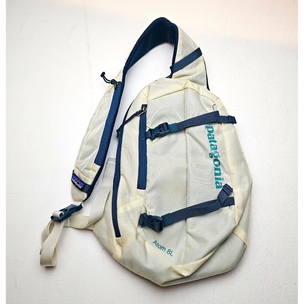 Patagonia Atom 8L Sling Bag Zip Closure Adjustable Strap Logo Beige/Blue